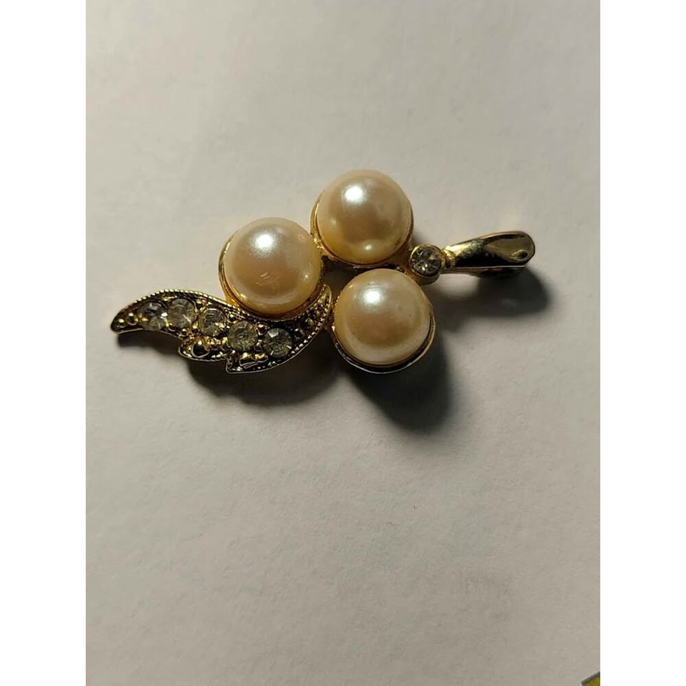 Vintage signed pendant